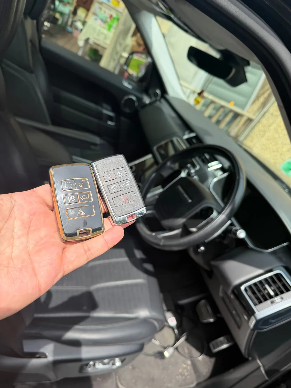Land Rover Discovery — Spare key programmed at the vehicle by Auto Locksmith Near Me